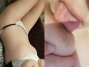 F罩杯二次元女生自拍手淫